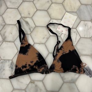 Dippin’ Daisy’s Swimwear XS Tie-Dye bikini top